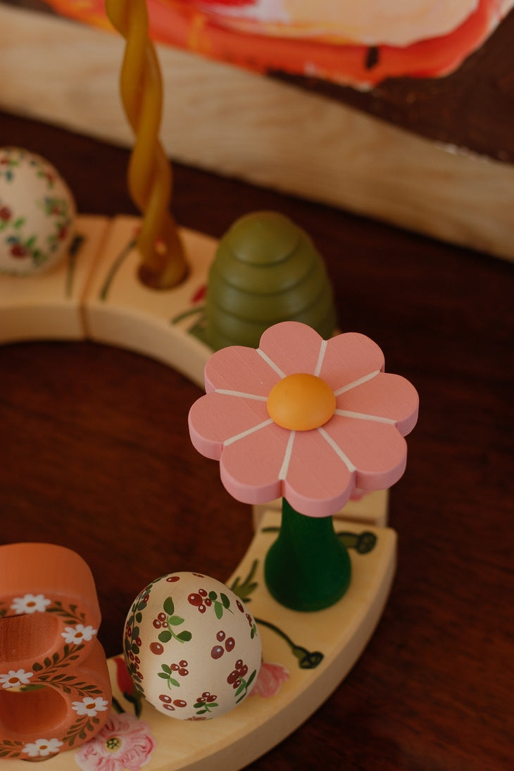 Wooden Celebration Ring Flowers (Set of 2)