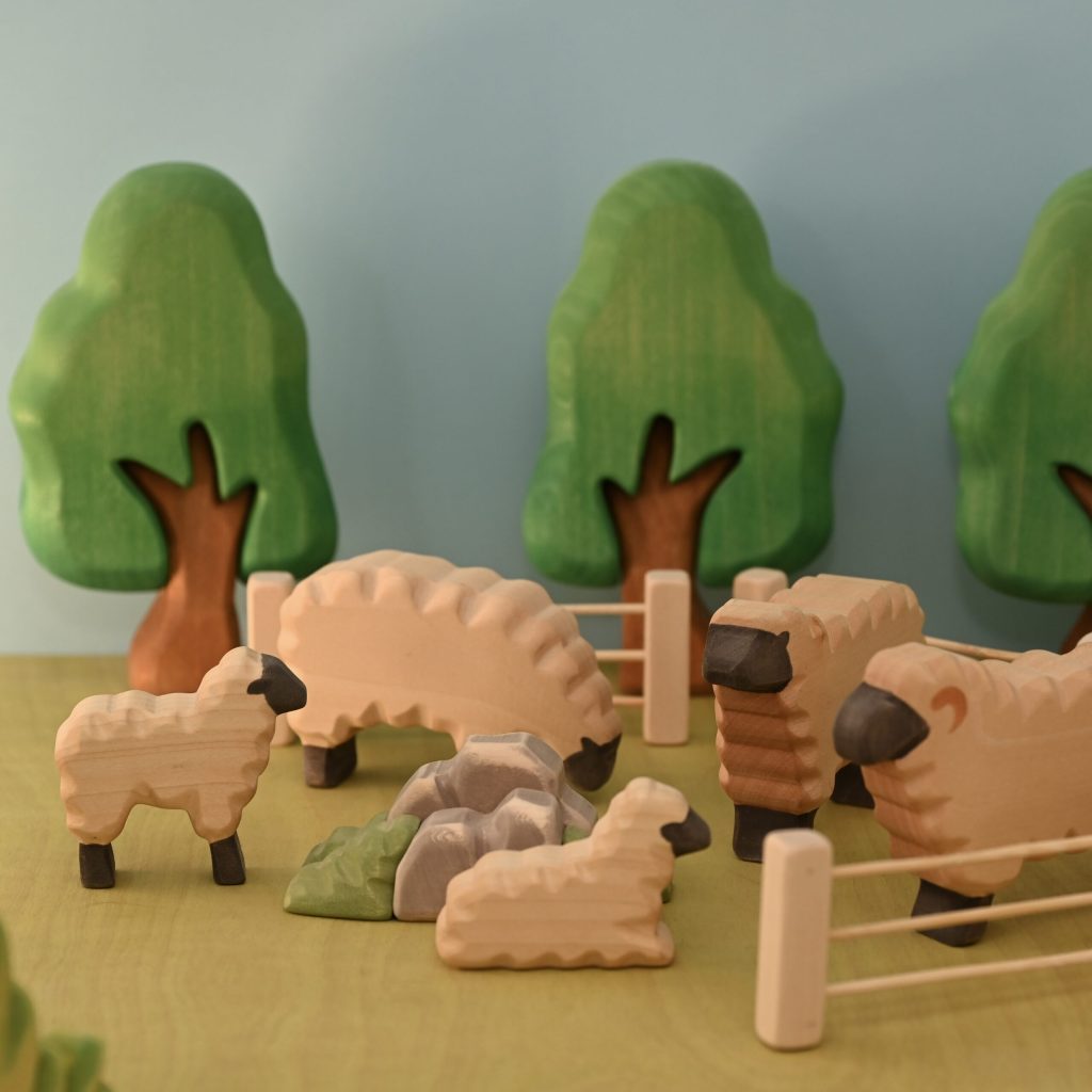 Lamb (Standing) *Pre-Order*