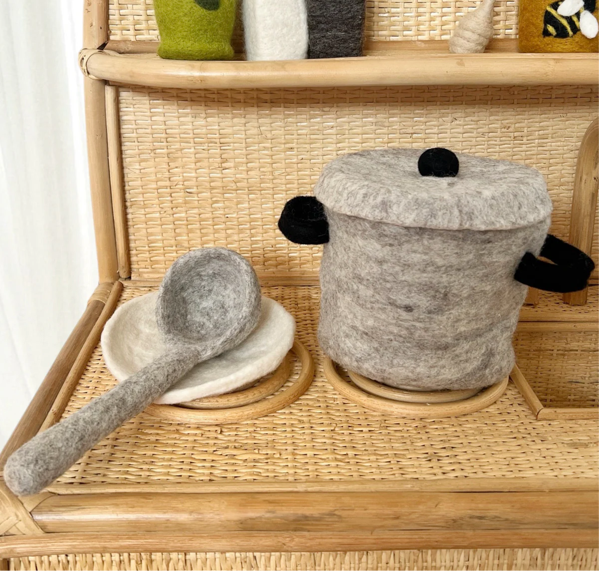 Pot with Lid & Ladle