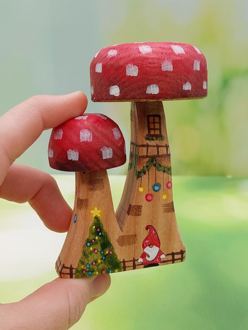Christmas Miniature Mushroom Houses (Double Stem)
