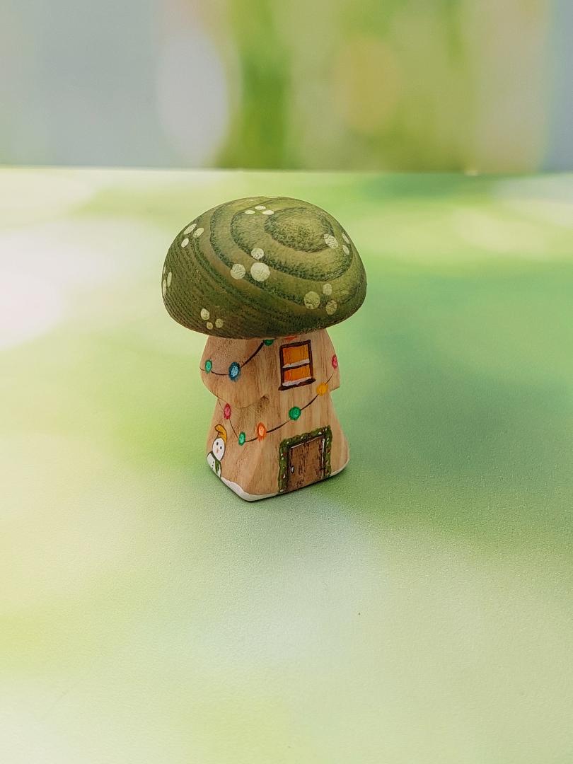 Christmas Miniature Mushroom Houses (Single Stem)