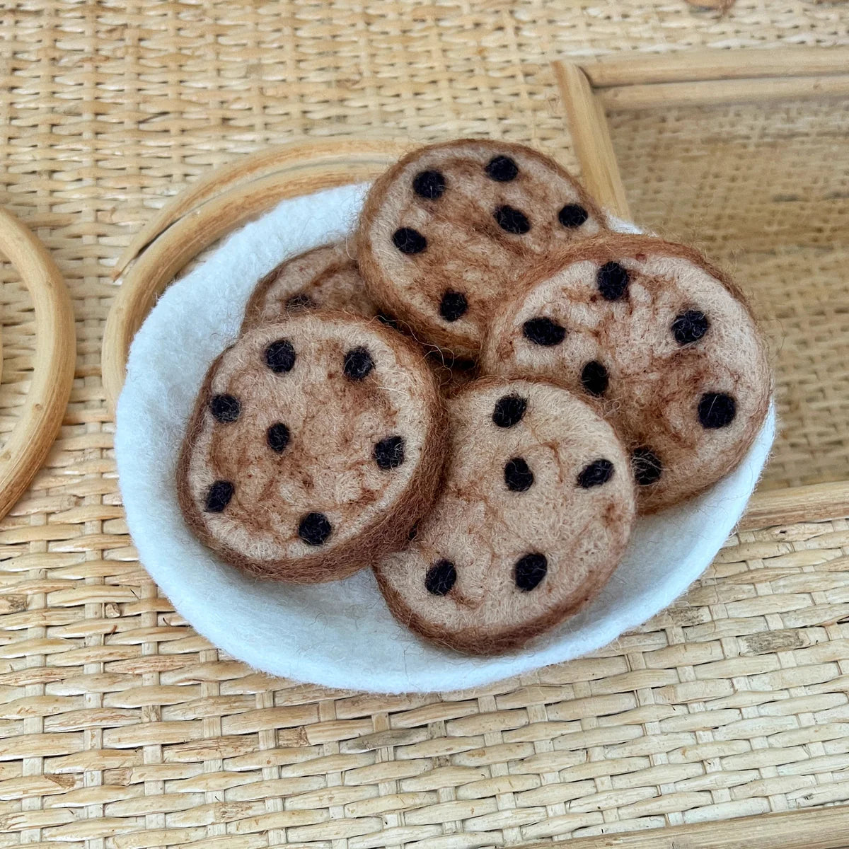 Jumbo Chocolate Chip Cookies (Set of 5)