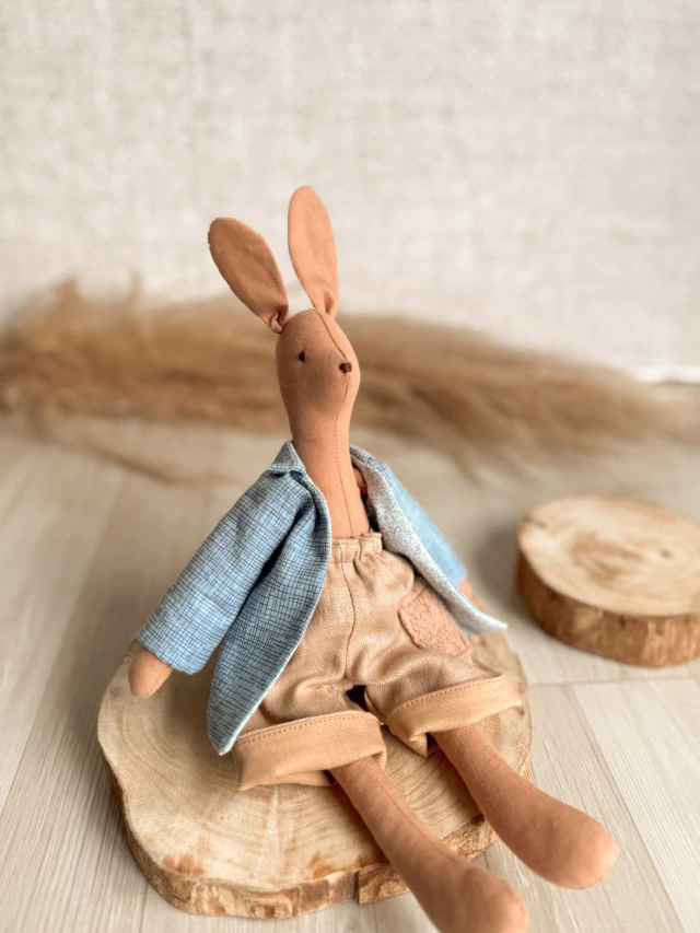 "Louis" the Rabbit