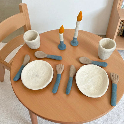 Table Setting (Set of 12)