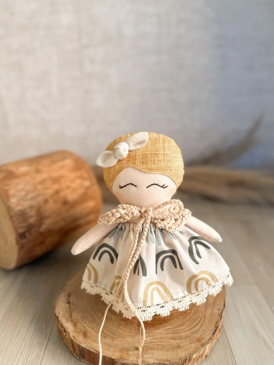 Lucia the Baby Doll - "Over the Rainbow"