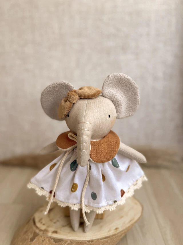 "Gabi" the Elephant (Girl)