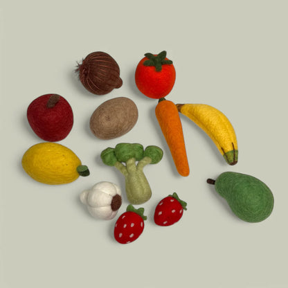 Farmers Market Produce Basket (Set of 12)