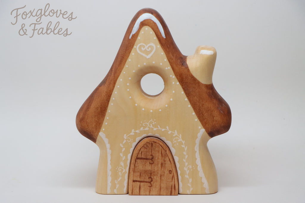 Small Gingerbread Cottage