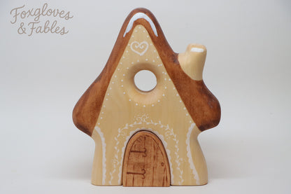 Small Gingerbread Cottage