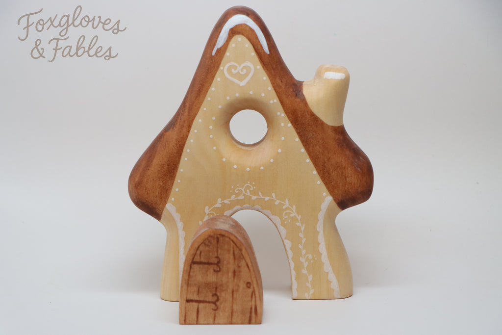 Small Gingerbread Cottage