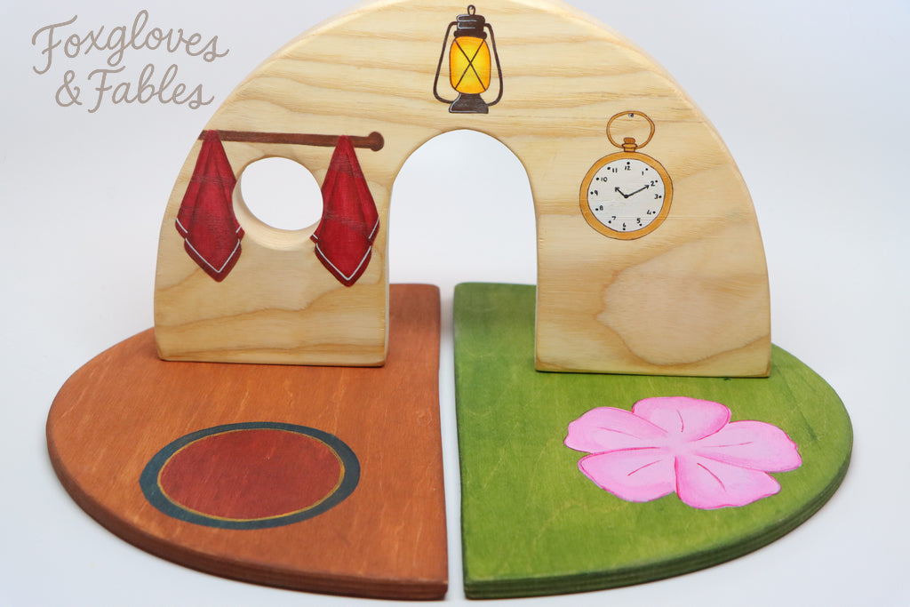 The "Town Mouse and Country Mouse" Character Set