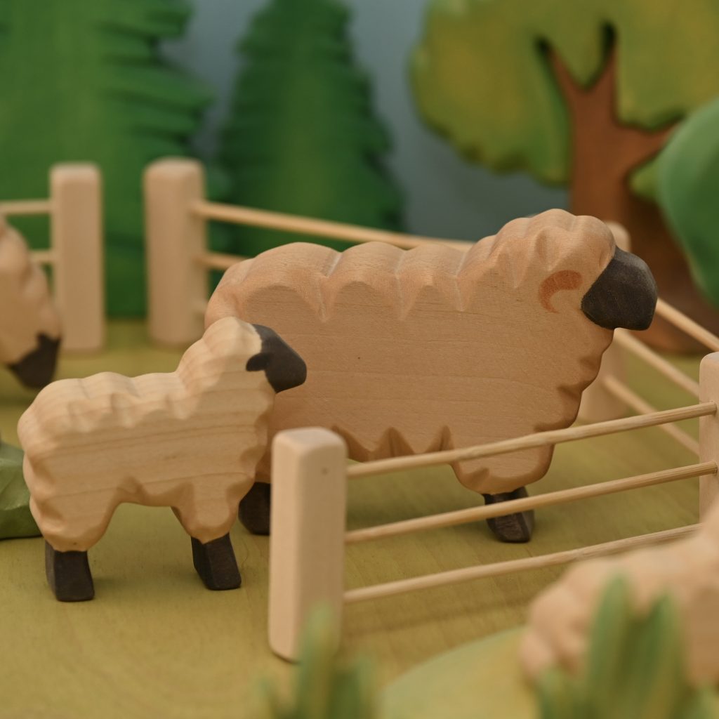 Lamb (Standing) *Pre-Order*