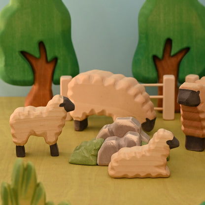 Lamb (Standing) *Pre-Order*