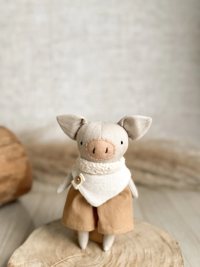 "Pedro" the Piggy