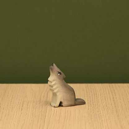 Wolf Cub (Howling) *Pre-Order*