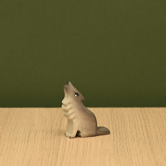 Wolf Cub (Howling) *Pre-Order*