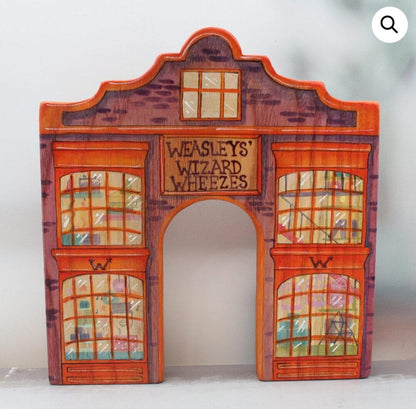 Harry Potter Houses and Miniatures (Limited Edition)